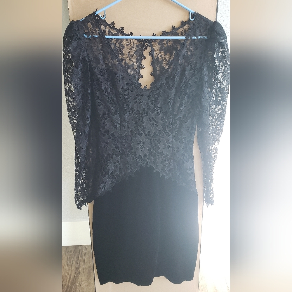 VTG Samir Dress Size 2/4 Black Lace/velvet
